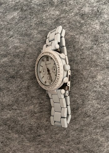 Beyaz Kadın Kol Saati Kristal Detaylı - Görsel 3