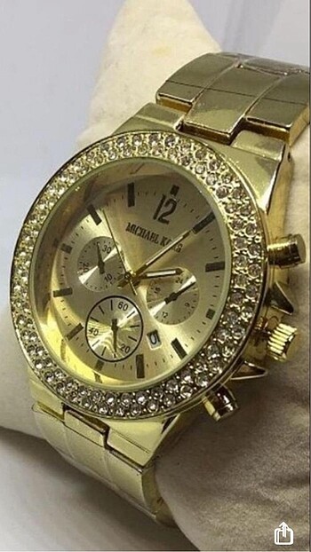 Micheal Kors saat