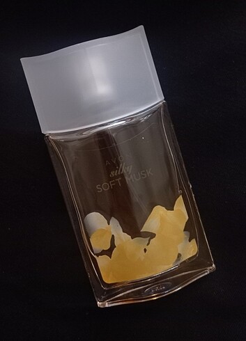 Beden Avon silky soft musk