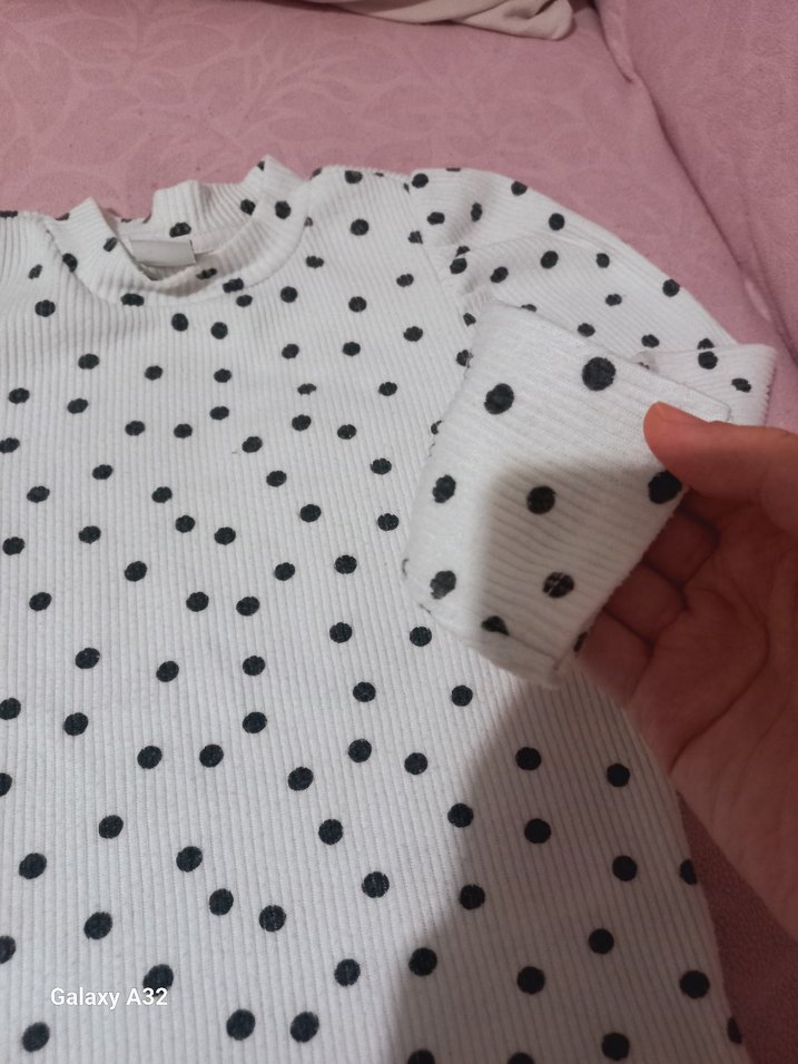 Kız Çocuk Beyaz Puantiyeli Uzun Kollu Balıkçı Yaka - Görsel 4