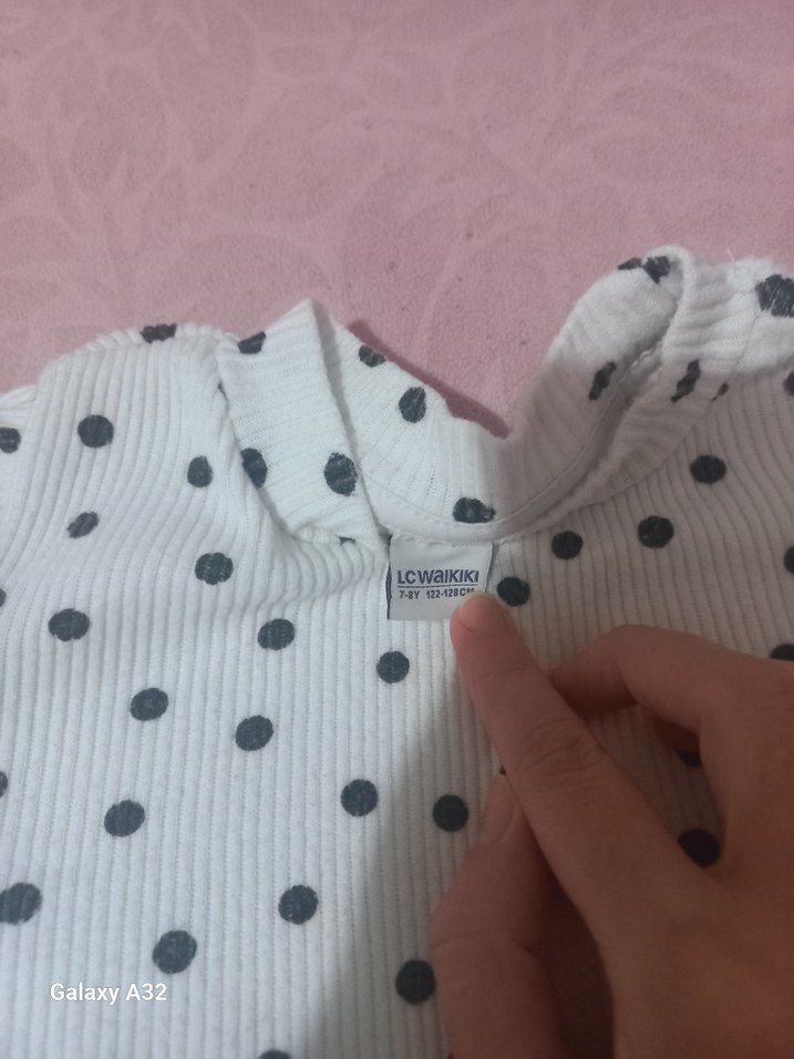 Kız Çocuk Beyaz Puantiyeli Uzun Kollu Balıkçı Yaka - Görsel 2