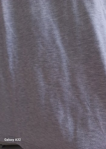 Gri V Yaka Kısa Kollu Hamile Tişörtü - Görsel 6