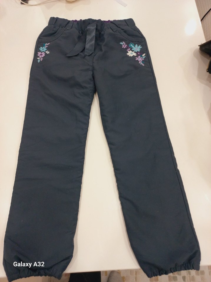 Nakışlı Kemerli Kız Pantolonu - Görsel 2