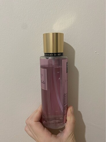 Victoria s Secret VİCTORİA SECRET VELVET PETALS