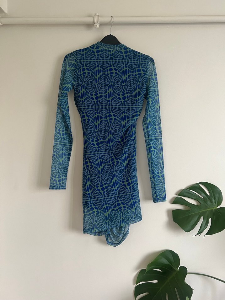 Mavi Yeşil detaylı Uzun Kollu Dar Mini Elbise - Görsel 2