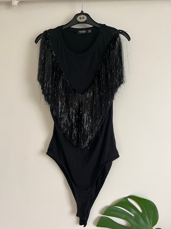 Püsküllü Siyah Çıtçıtlı Body - Görsel 2