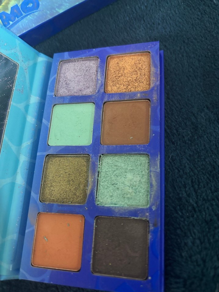 Revolution Nemo Mavi Parlak Göz Farı Paleti - Görsel 3