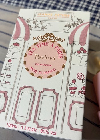 Jeanne Arthes Pavlova Kadın Parfümü 100 ml - Görsel 3