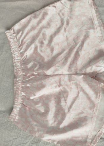 Pembe Midi Saten Şort