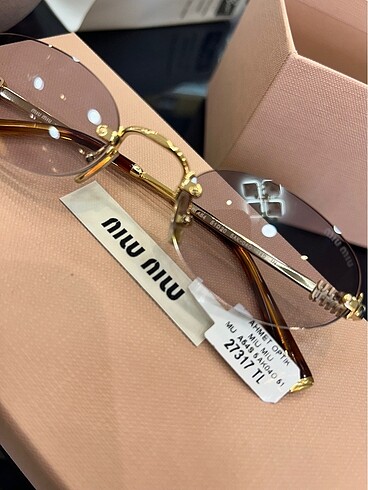 Miu Miu sıfır gözlük