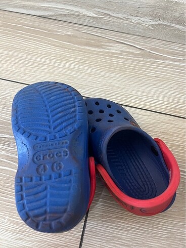 20 Beden lacivert Renk Crocs erkek cocuk terlik