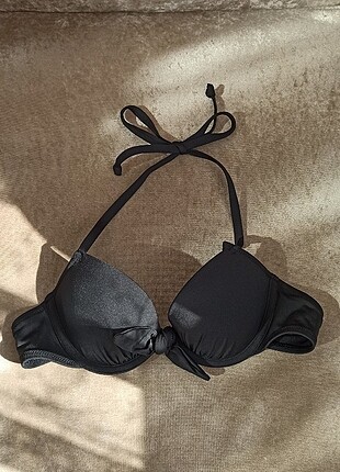 Bikini üstü