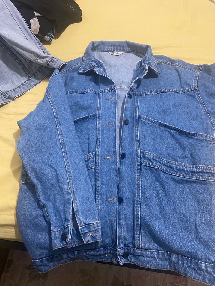 Düğmeli Mavi Kadın Kot Ceket - Görsel 3