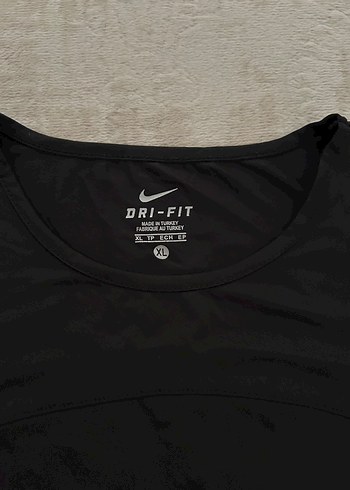 xl Beden siyah Renk Nike Siyah Kısa Kollu Spor Tişört