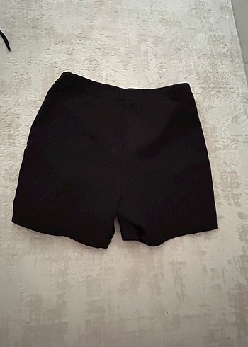 LC Waikiki Düz Siyah Mini Şort