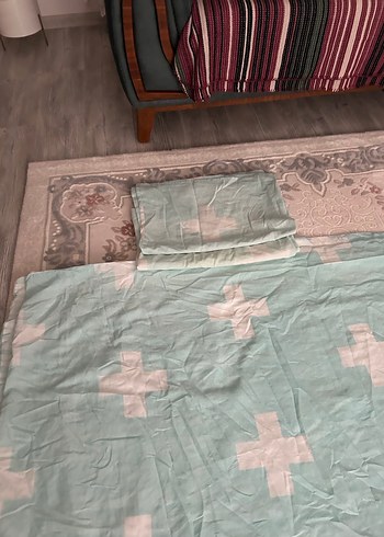 Beden çeşitli Renk Nevresim takımı ürünlerde hiçbir sıkıntı yok