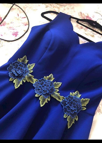 Etnik Desenli Mavi Straplez Midi Elbise - Görsel 4