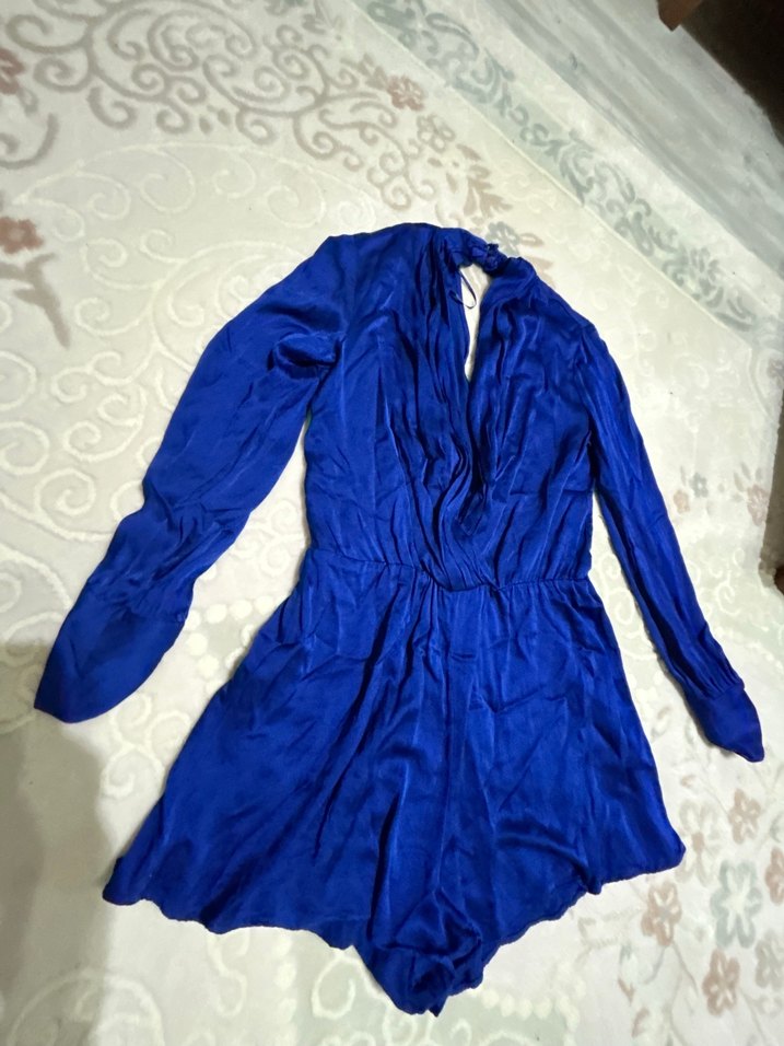 Uzun Kollu V Yaka Mini Mavi Tulum - Görsel 4