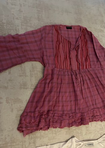 Beyaz Nakışlı Kız Tişörtü - Görsel 10