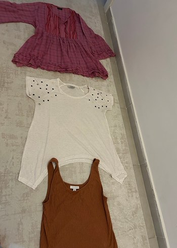 Beyaz Nakışlı Kız Tişörtü - Görsel 5