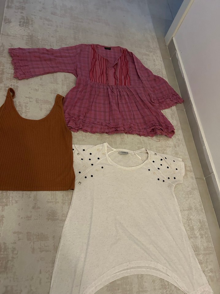 Beyaz Nakışlı Kız Tişörtü - Görsel 3