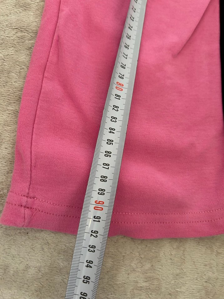 Beyaz V Yaka Tişört ve Pembe Eşofman Altı - Görsel 5