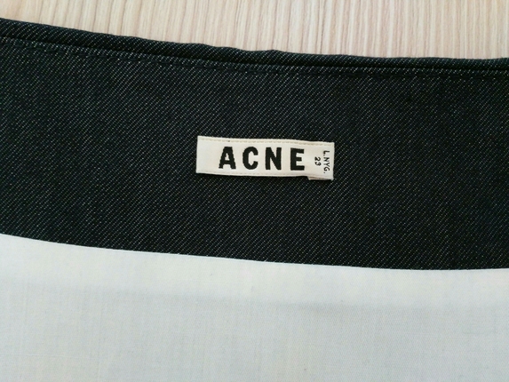 Acne mini etek