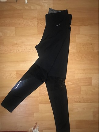 Nike tayt