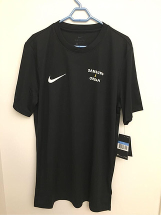 nike dry fit tshirt