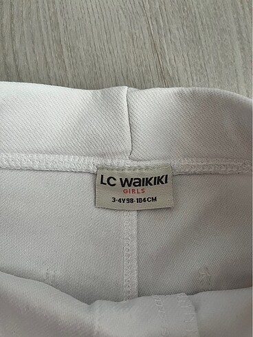 LC Waikiki Kız çocuk şort