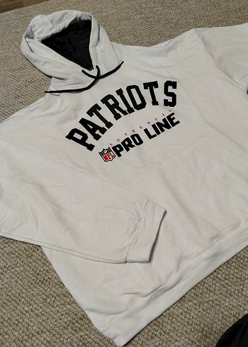 Beyaz Kapüşonlu Uzun Kollu Sweatshirt sıfır ürün hıc gıyılmedı - Görsel 2