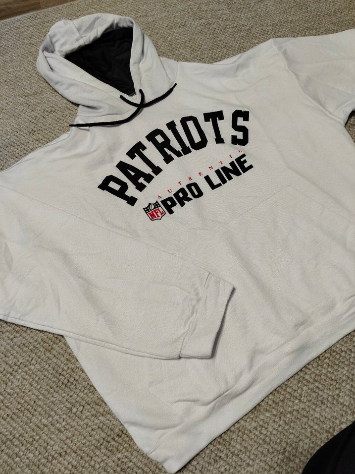 Beyaz Kapüşonlu Uzun Kollu Sweatshirt sıfır ürün hıc gıyılmedı - Görsel 2