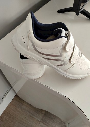 Çocuk Beyaz Cırtcırtlı Spor Ayakkabı decathlon - Görsel 2