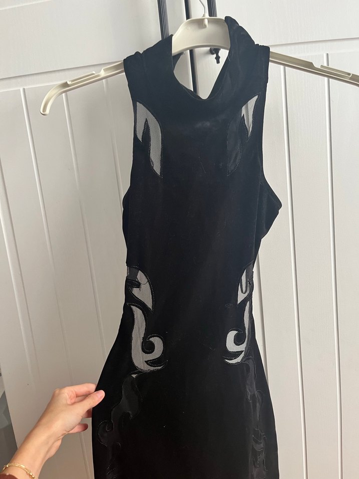 Bershka kadife elbise - Görsel 2