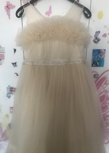 Krem Fırfırlı Klasik Kız Çocuk Elbisesi - Görsel 3