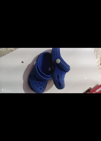 Mavi Erkek Çocuk Cırt Cırtlı Terlik