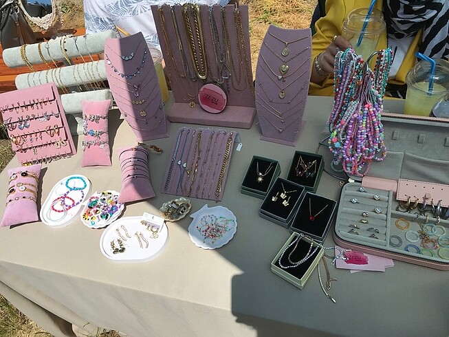 Accessorize Takı standı
