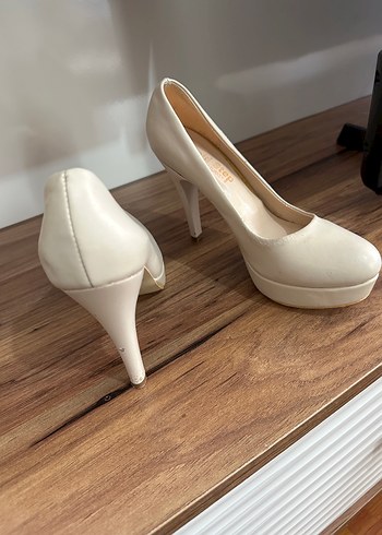 36 Beden Bej Platform Topuklu Kadın Stiletto