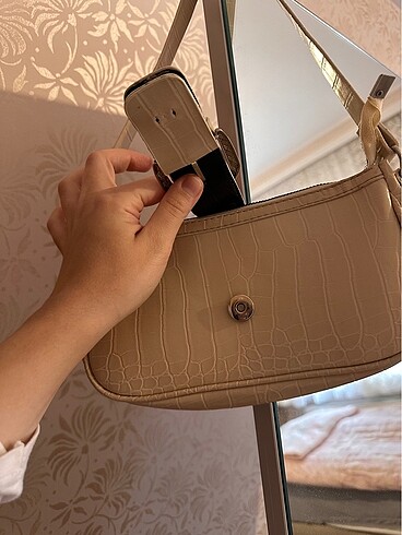 Baget Kol Çantası - Görsel 4