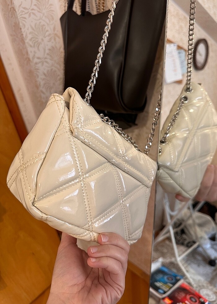 Zincir askılı çapraz çanta - Görsel 2