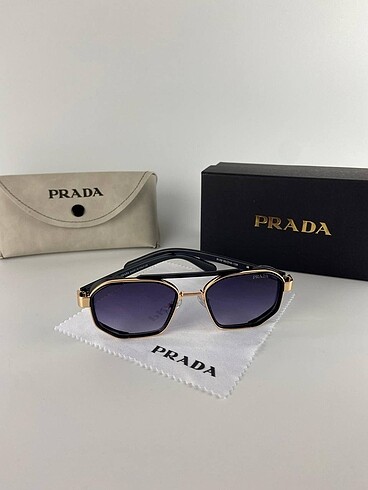 Prada güneş gözlüğü