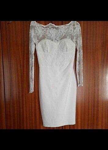 s Beden beyaz Renk Nikah elbisesi. Beyaz kısa elbise. 