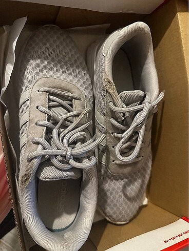 Gri adidas spor ayakkabı