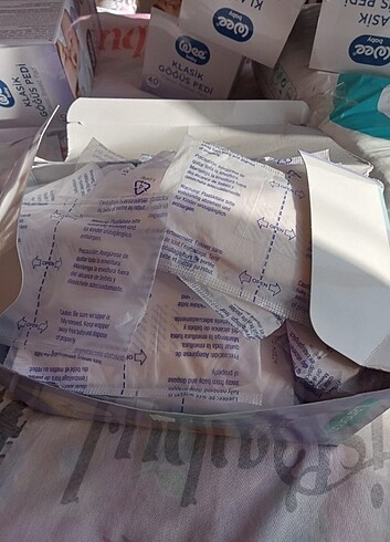 Lansinoh marka göğüs pedi