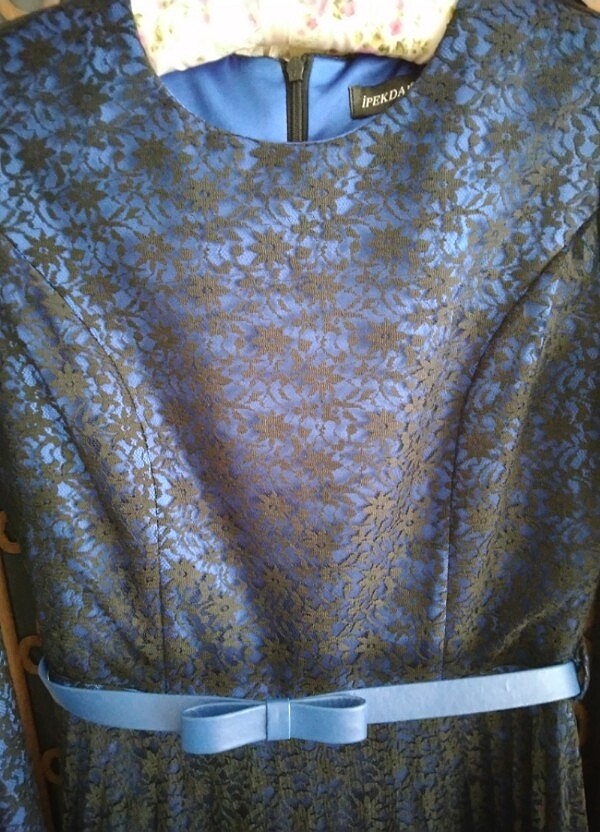 Güpürlü  Tesettür Elbise - Görsel 3