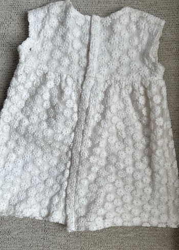 Kız Çocuk Beyaz Dantel Nakışlı Elbise - Görsel 4