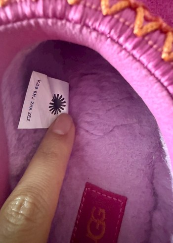 32 Beden pembe Renk Ugg çocuk terlik