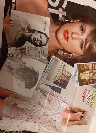 Taylor swift Reptutaion albüm, poster ve fotoğraflar