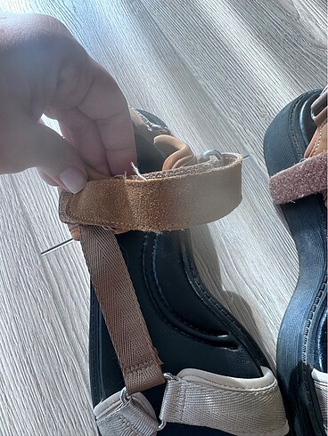 39 Beden camel Renk Zara sandalet