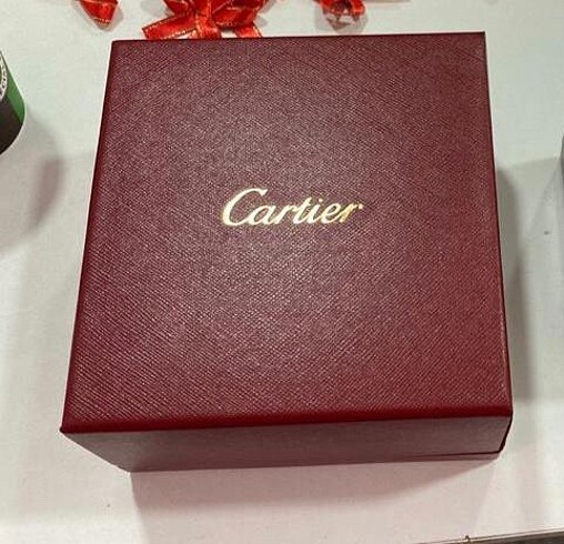 Cartier LOVE kutu